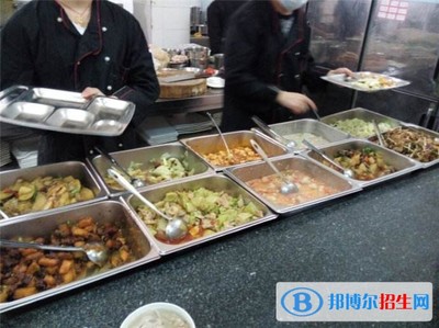 西安電力專(zhuān)修學(xué)院宿舍條件及校園餐飲管理概況